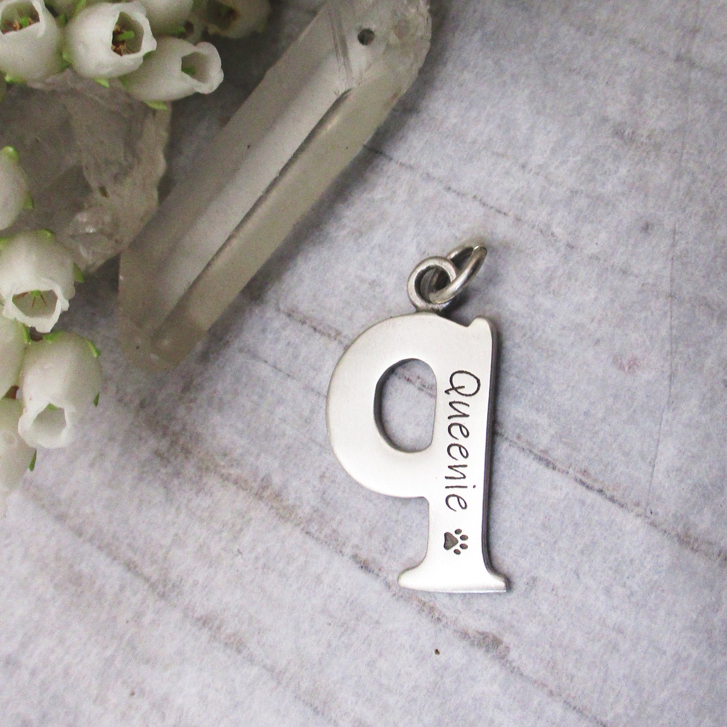 Sterling Silver Customizable Lowercase Letter 'q' Charm