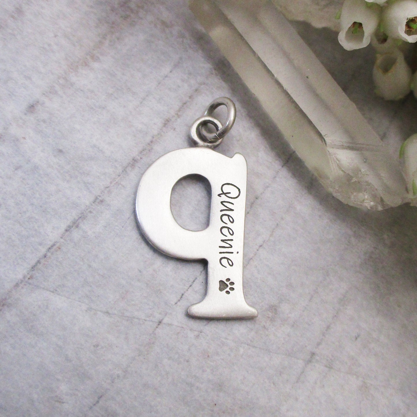 Sterling Silver Customizable Lowercase Letter 'q' Charm