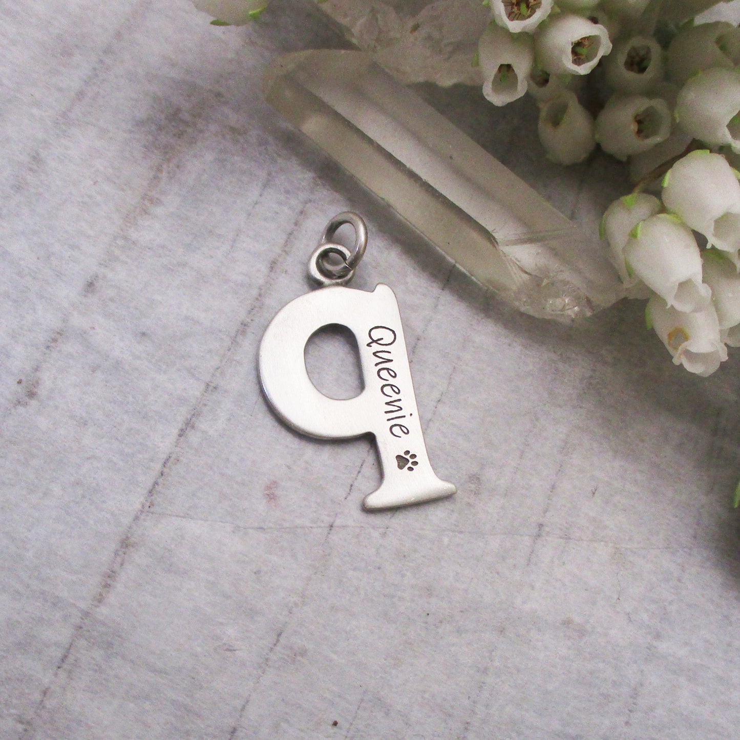 Sterling Silver Customizable Lowercase Letter 'q' Charm