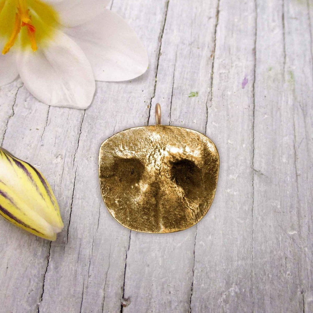 Your Dog's Nose Impression Pendant Solid Gold Oval Medium - Luxe Design Jewellery